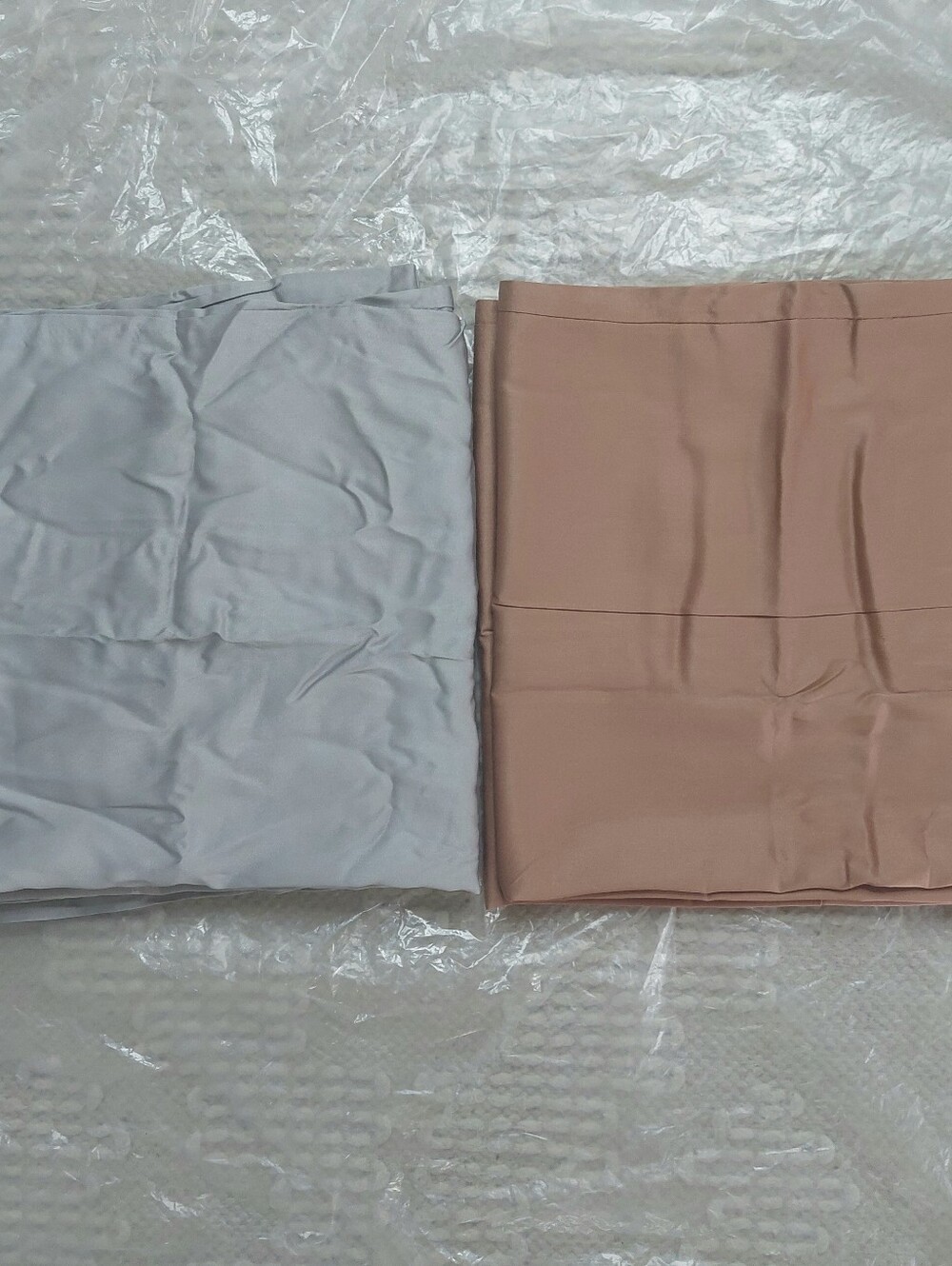 NWOT! Quince Organic Bamboo Standard Pillowcases! Set Of 2 (Y5)